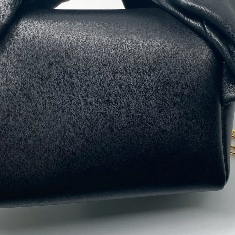JW ANDERSON very good